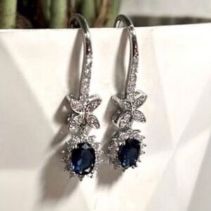 The drop blue bridesmaid earrings in 925 silver